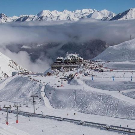Studio Cosy Avec Balcon, Parking Et Coin Nuit Separe - 4 Couchages A Cauterets - Fr-1-234-249 Екстериор снимка